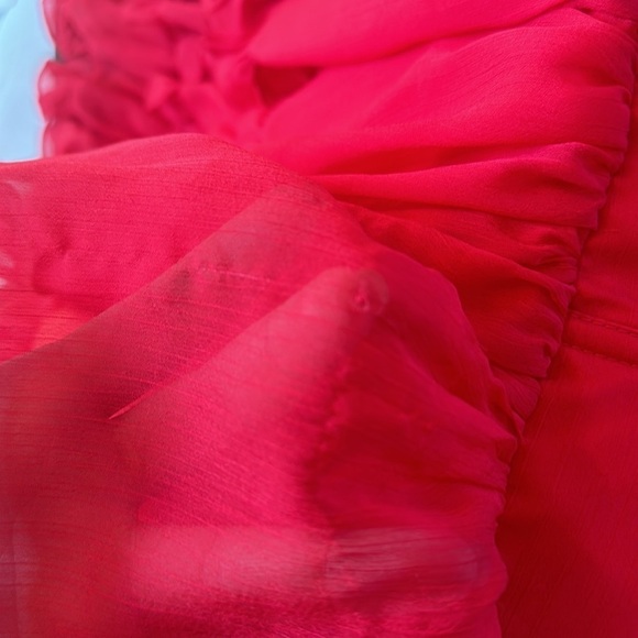 ADEIRLINA sweetheart neckline true red dress. - Picture 17 of 17